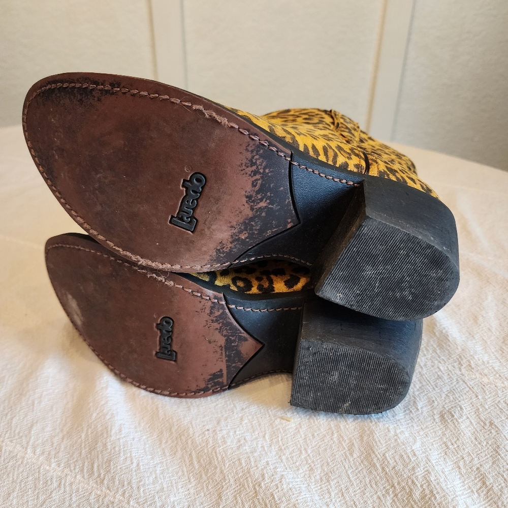 Leopard Print Laredo Leathet Ankle Cowgirl Boots - Picture 4 of 8